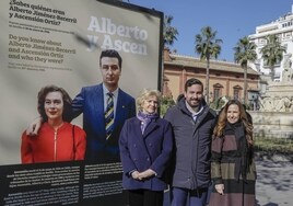 Sevilla recuerda a Alberto y Ascen con la exposición '25 años in Memoriam'