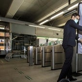 Así es la nueva normativa para acceder con patinete al metro de Sevilla