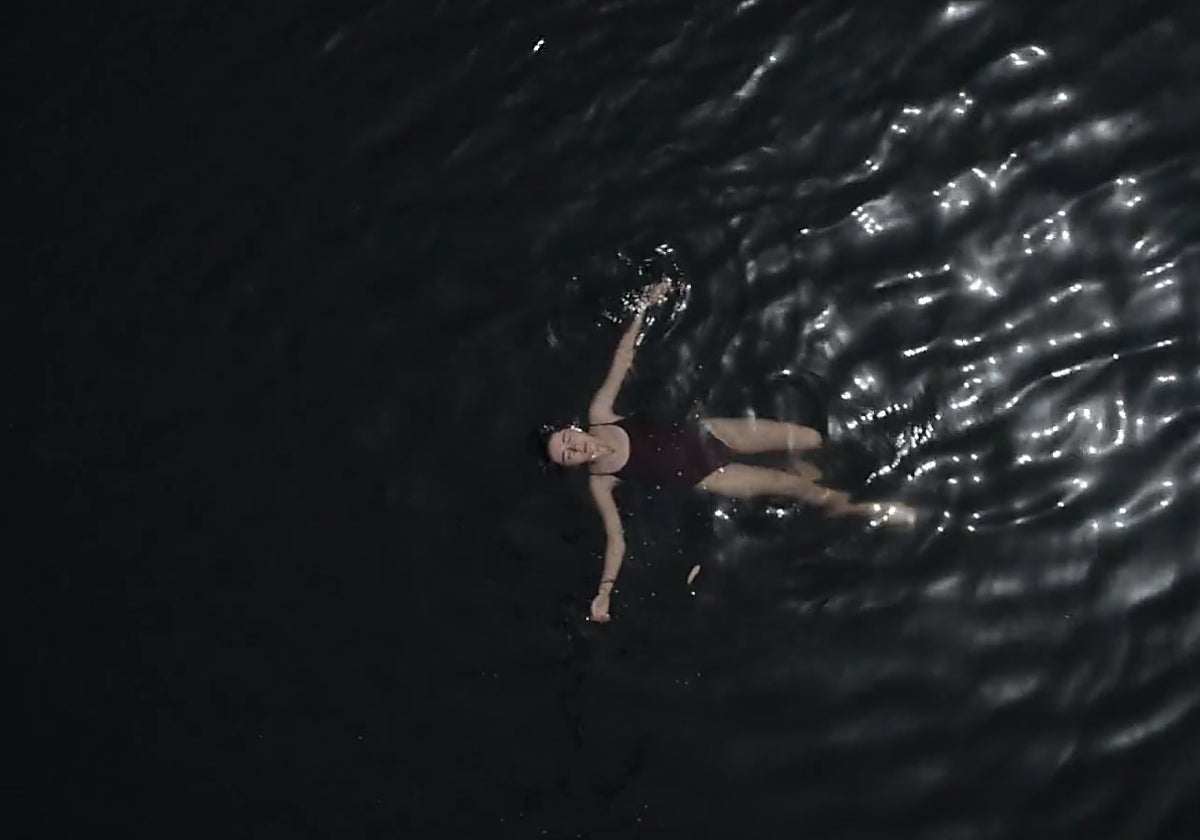 Así es &#039;La chica invisible&#039;, la nueva serie de Disney+ rodada en Sevilla