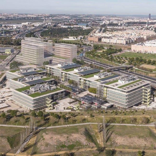 La Junta de Andalucía acorta un año los plazos de la mudanza a la Ciudad de la Justicia de Sevilla