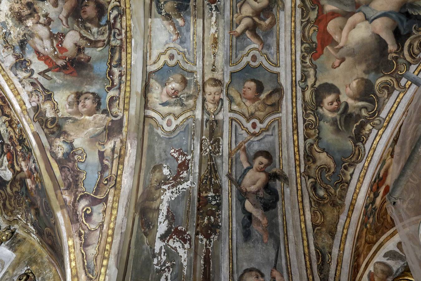 Visita a la nueva fase de restauración de las pinturas murales de la capillita de San José