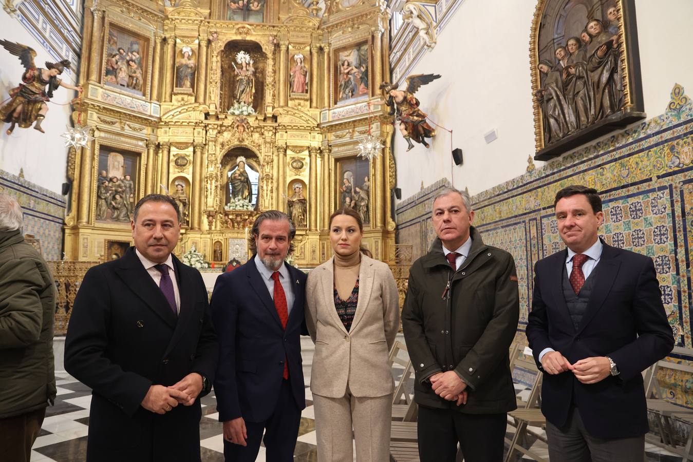 Monseñor José Ángel Saiz Meneses bendijo este viernes la iglesia del convento de Santa Clara, que abre al público tras su restauración