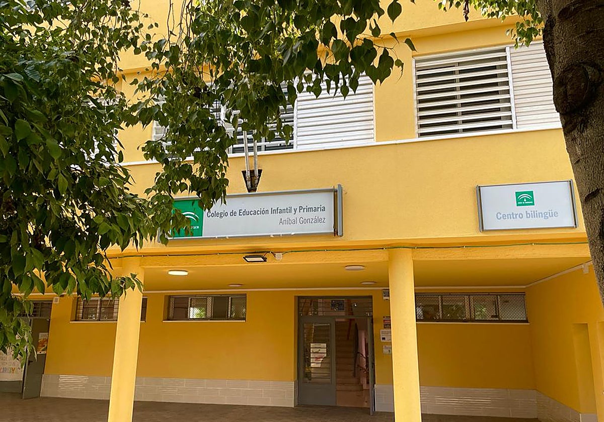 Colegio Aníbal González