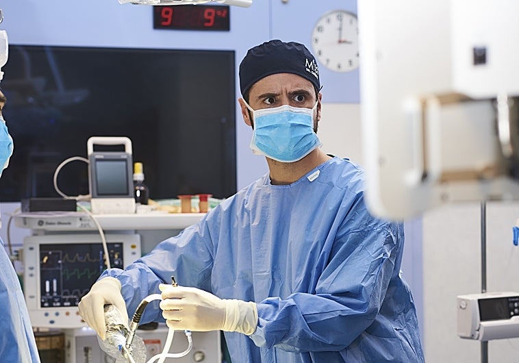 Dr. Jesús Cañete, especialista en obesidad