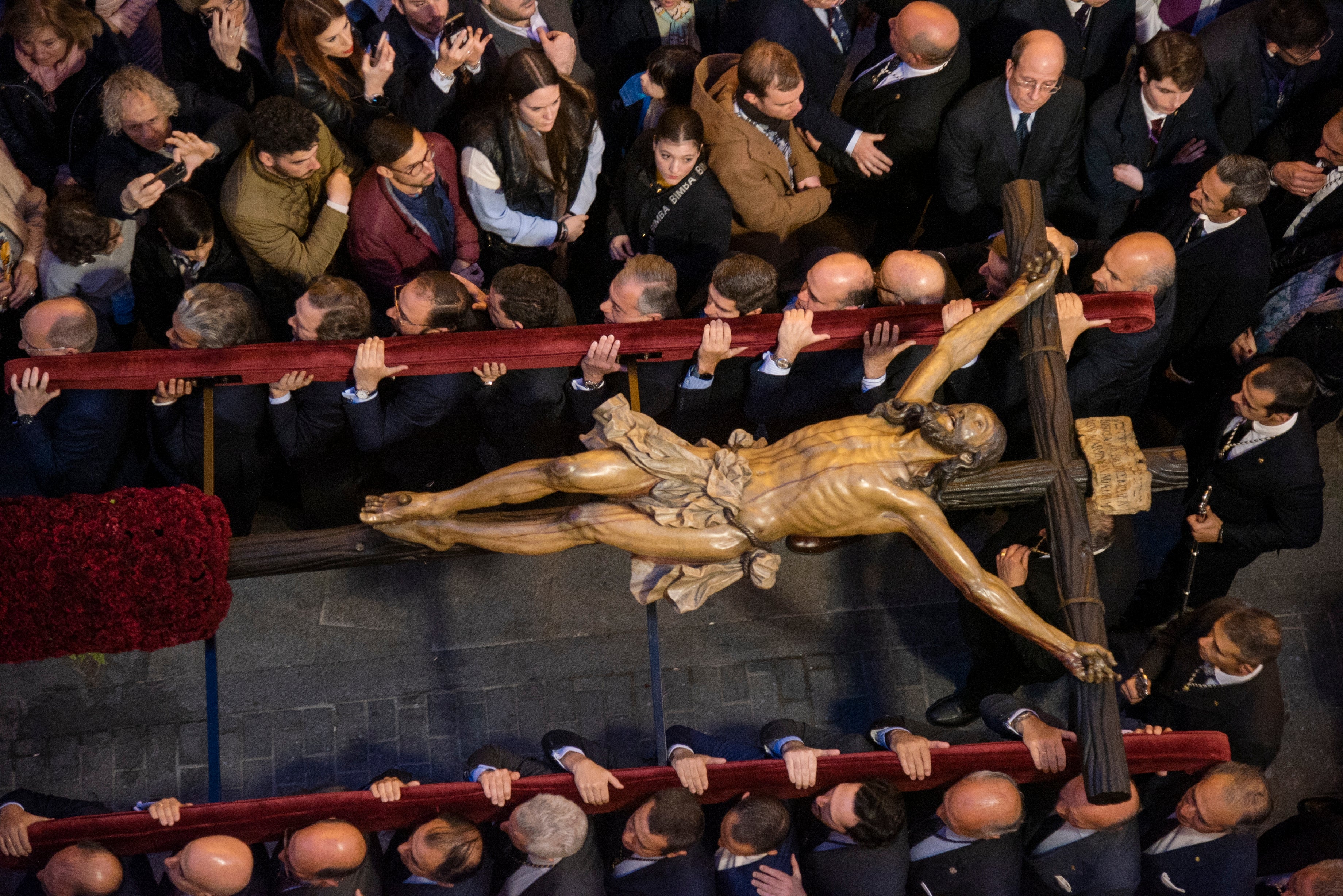 El Cristo de la Expiración del Cachorro en el viacrucis