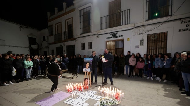 El alcalde de El Rubio se dirige a sus vecinos