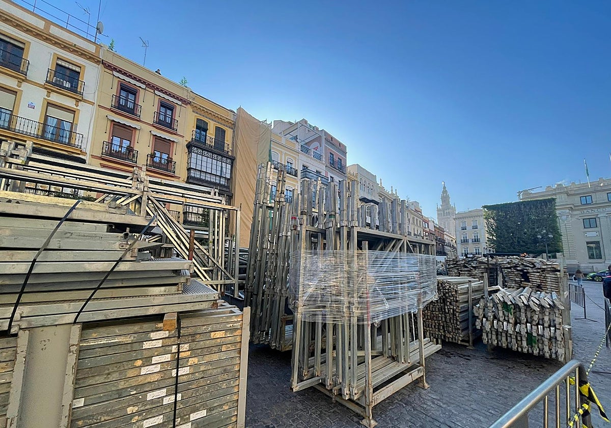 Los palcos en la plaza de San Francisco