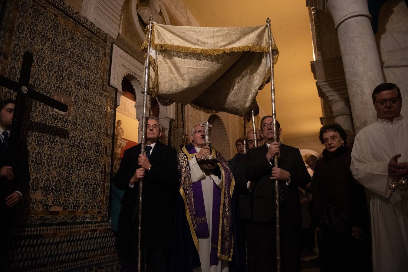 El tradicional viacrucis de la Pía Unión en la Casa de Pilatos