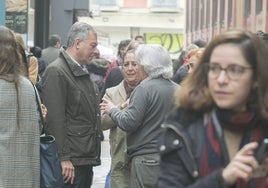 El abordaje a José Luis Sanz de los comerciantes de la calle Sagasta: «Vamos a peor»