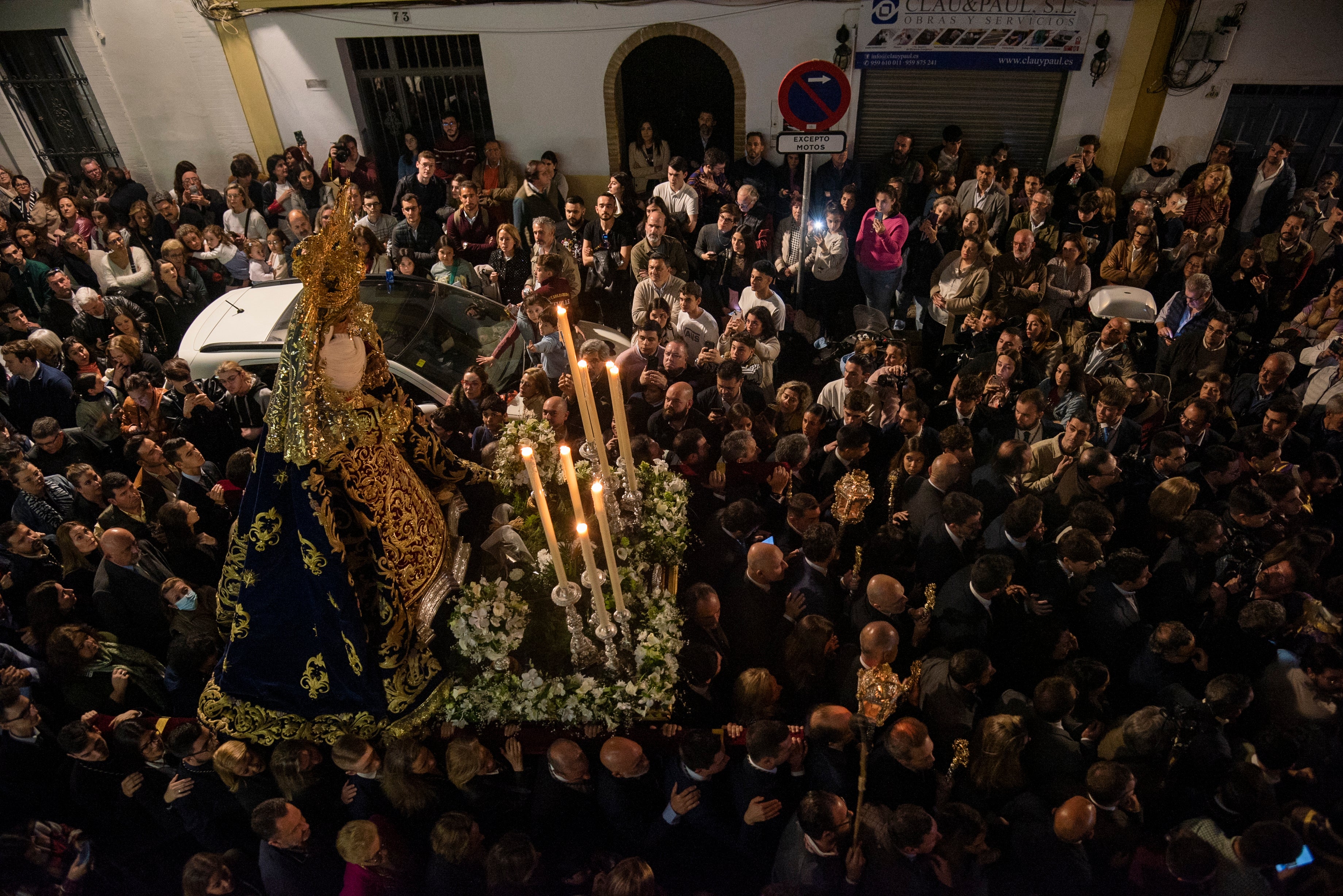 El traslado de la Esperanza de Triana a Santa Ana