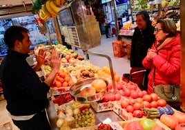 La cesta de la compra sigue por las nubes en Andalucía: un 17,8% más cara que hace un año