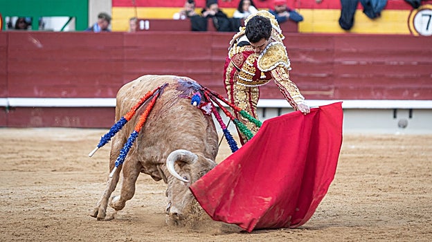 Tomás Rufo al natural ante el tercero de la tarde