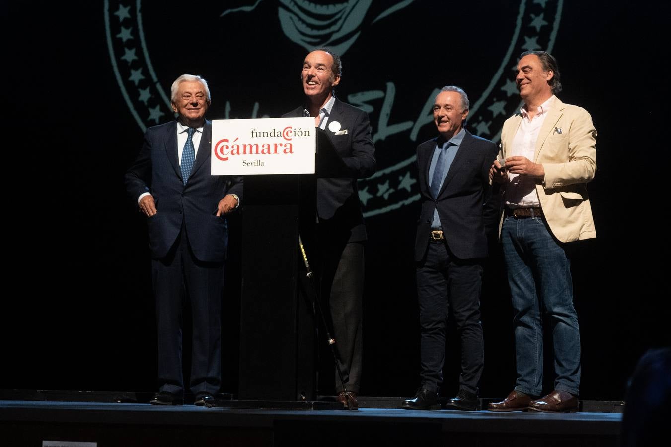 Diferentes momentos de la gala flamenca a beneficio de la Asociación DalecandELA