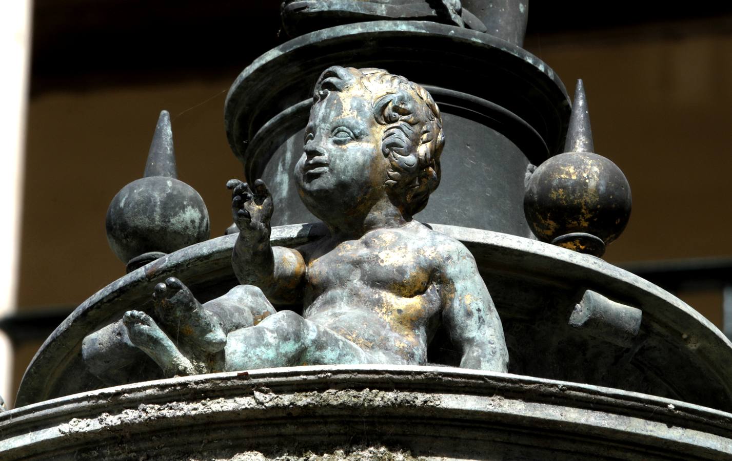 Imágenes de la fuente del Alcázar y los numerosos detalles que han salido a la luz