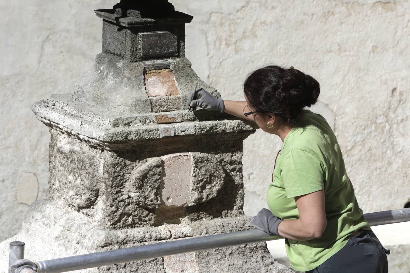Imágenes de la fuente del Alcázar y los numerosos detalles que han salido a la luz