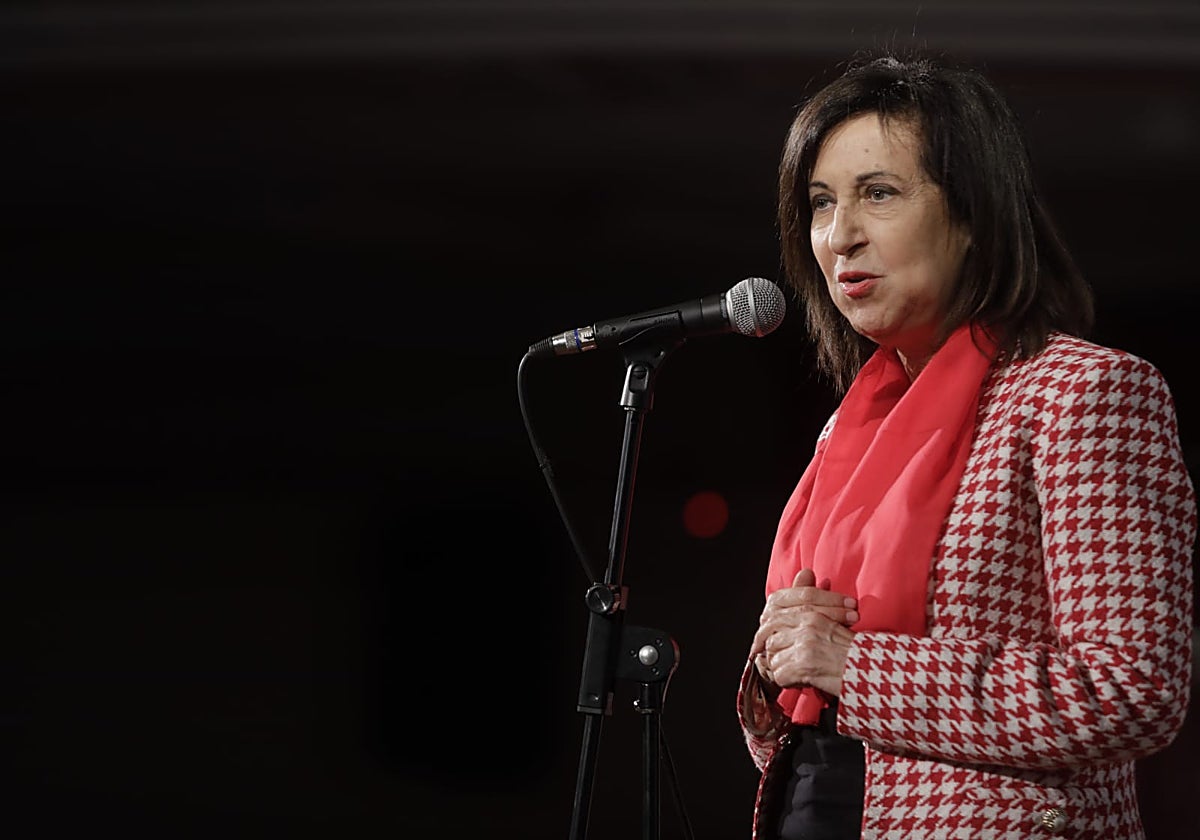 La ministra de Defensa, Margarita  Robles, durante su intervención en la entrega de los Premios Sabino Fernández Campo