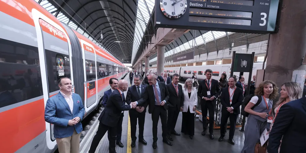 Sevilla Coge El Tren Del Progreso Con La Llegada Del Iryo La Compa A Privada Que Rompe El