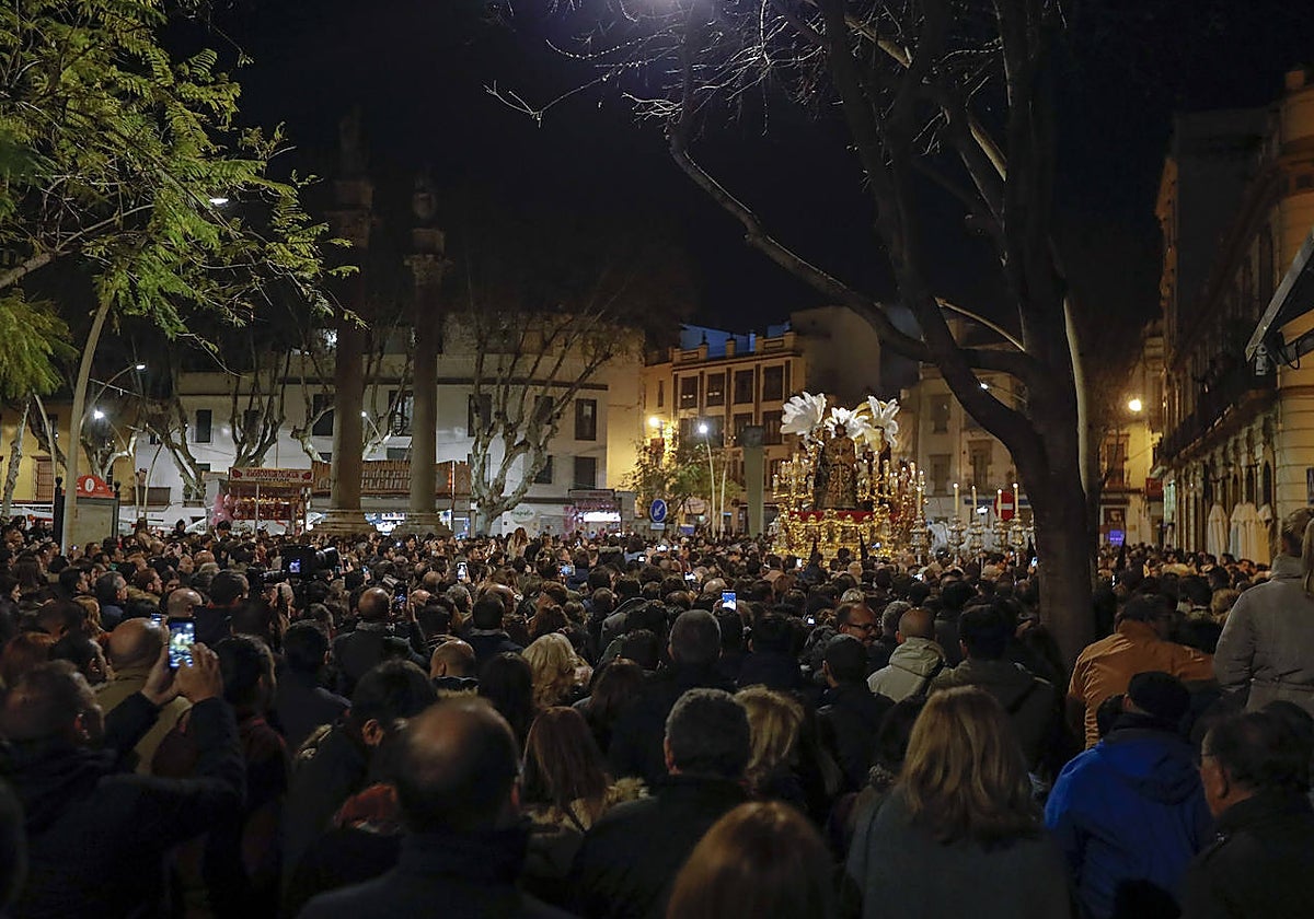 El Señor de la Sentencia en la Alameda de Hércules