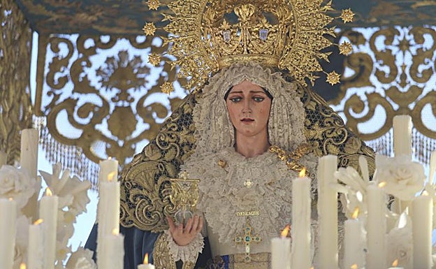 La mirada azul de la Virgen de Consolación, Madre de la Iglesia