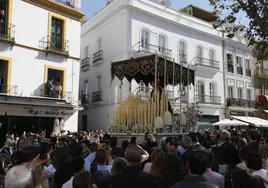 Balance del Viernes Santo en Sevilla: Más de 300.000 movimientos de personas por el Centro