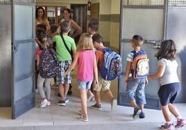Colegios del Centro de Sevilla y Triana, semivacíos por la falta de niños y la gentrificación