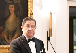 Joaquín Lucena, jefe del servicio de Patología Forense del IML, ingresa en la Real Academia de Medicina de Sevilla