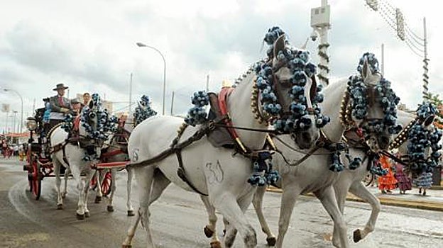 Diccionario básico de la Feria de Abril de Sevilla 2023: las palabras para pisar el real «con arte»