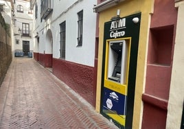 Un cajero en el Callejón del Agua sin pasar por Patrimonio