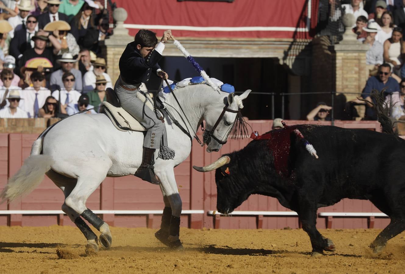 Domingo triunfal de Guillermo Hermoso de Mendoza en la plaza de toros de Sevilla