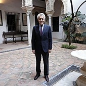 Pablo Gutiérrez-Alviz: «La academia reúne lo mejor de la literatura y la historia de Sevilla»