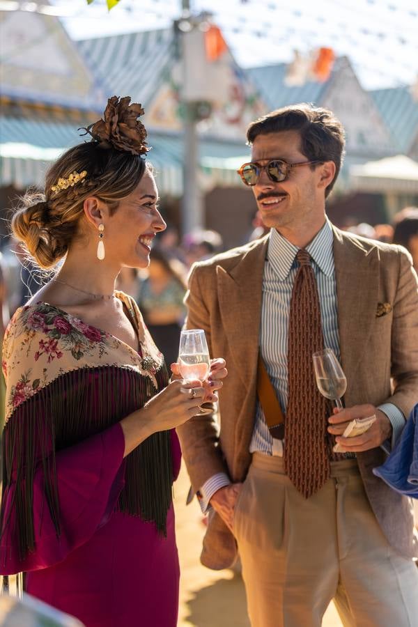 Calor y multitudes este lunes en el real de la Feria