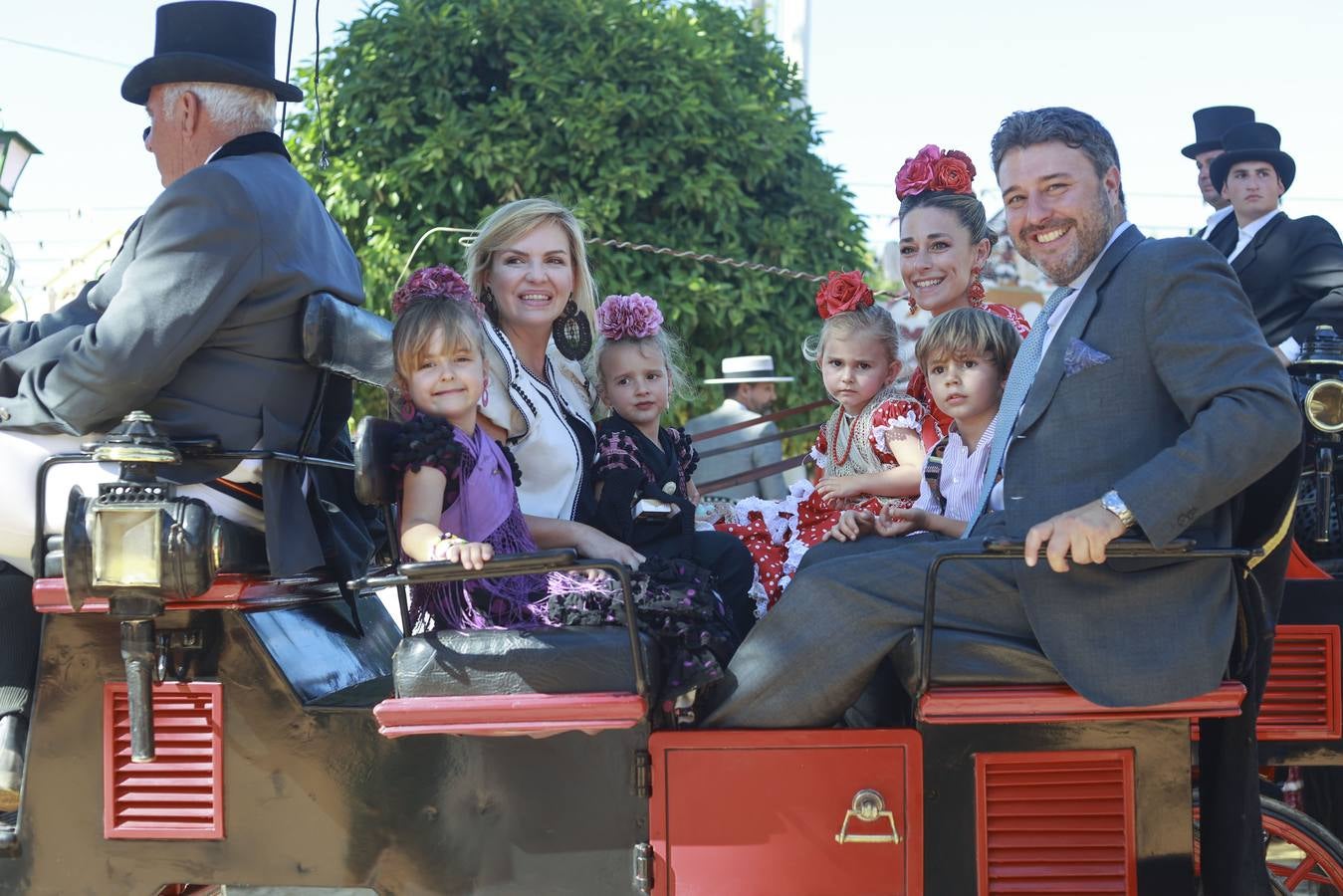 Anunciata Escatllar, Leticia Benjumea, Leticia y Nuria Escatllar, Rodrigo Maesso y Enrique Escatllar