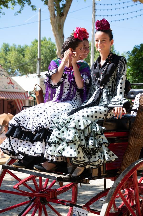 Multitudinaria jornada de Feria, previa al festivo