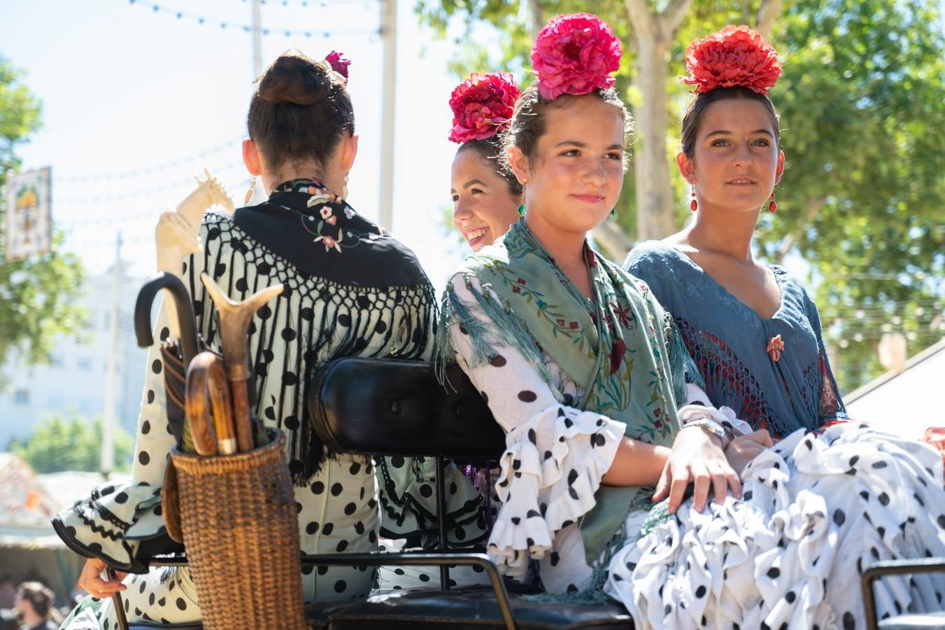 Multitudinaria jornada de Feria, previa al festivo