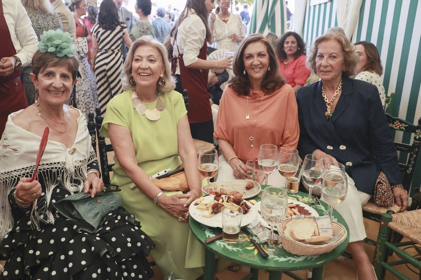 Inés Huerta, Lola Elizalde, Carmen de Prado y Marisa Tejero