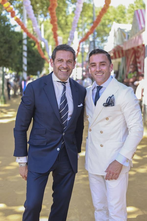 Gregorio Garrido Y José Hidalgo