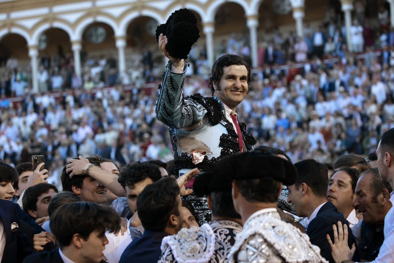 Morante, triunfador de la tarde en la Maestranza