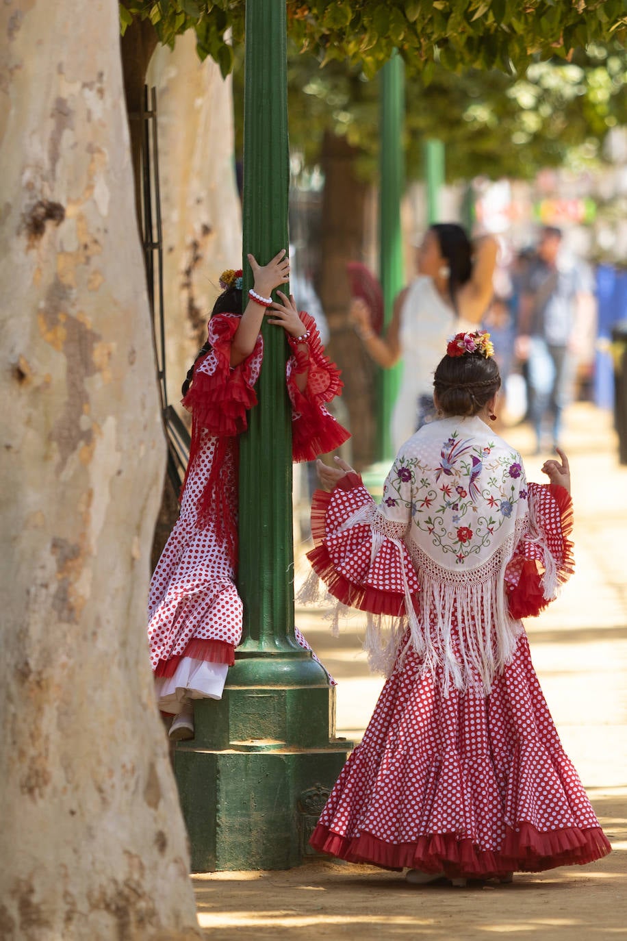 Las calles del Real continúan teniendo gran afluencia de público este jueves