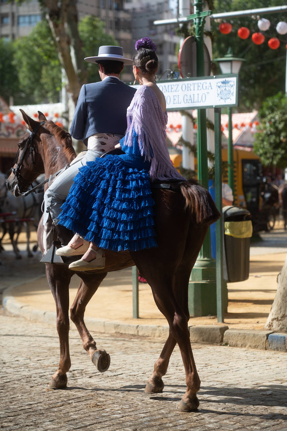 Las calles del Real continúan teniendo gran afluencia de público este jueves