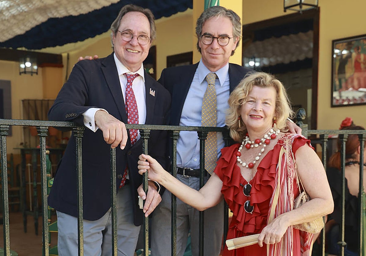 Pepe Fernández Casado, Paco Hernández Cano y Belén Balbontín