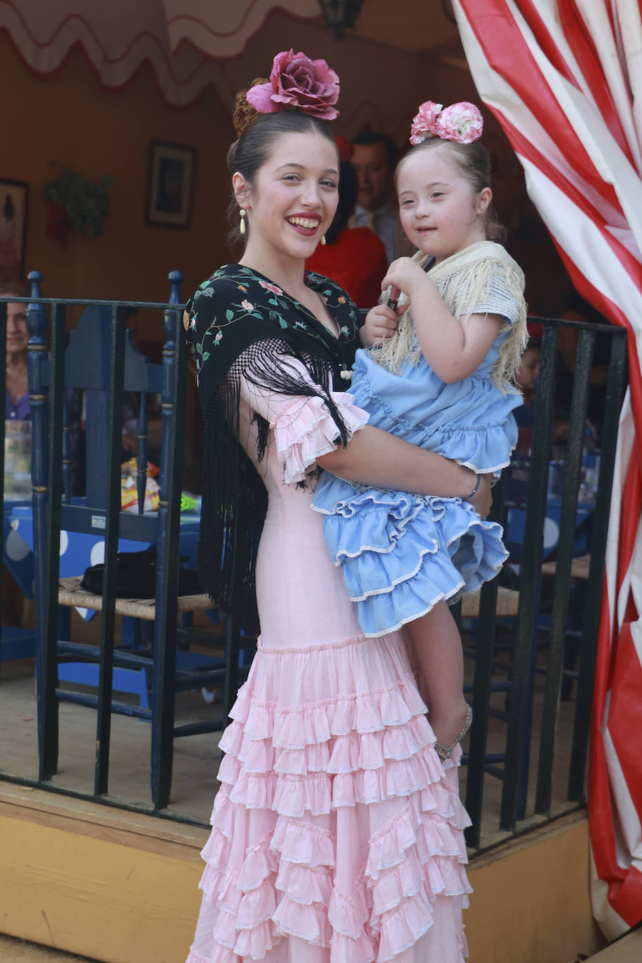 Carmen y Alegría Cruzado