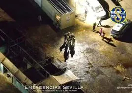 Una colilla mal apagada, posible origen del incendio de las cuadras de animales en la Feria de Abril de Sevilla