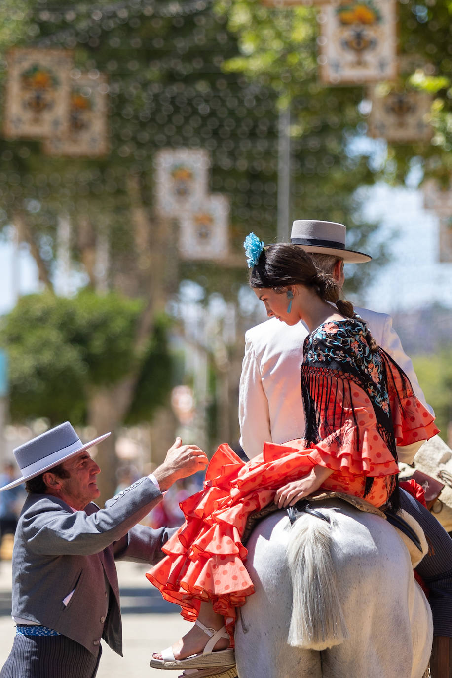 Ambiente en el Real durante el último día de la Feria de Abril de 2023