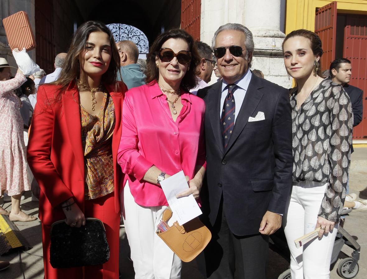 Sol Ybarra, Verónica Lora, Ramón y Cristina Ybarra