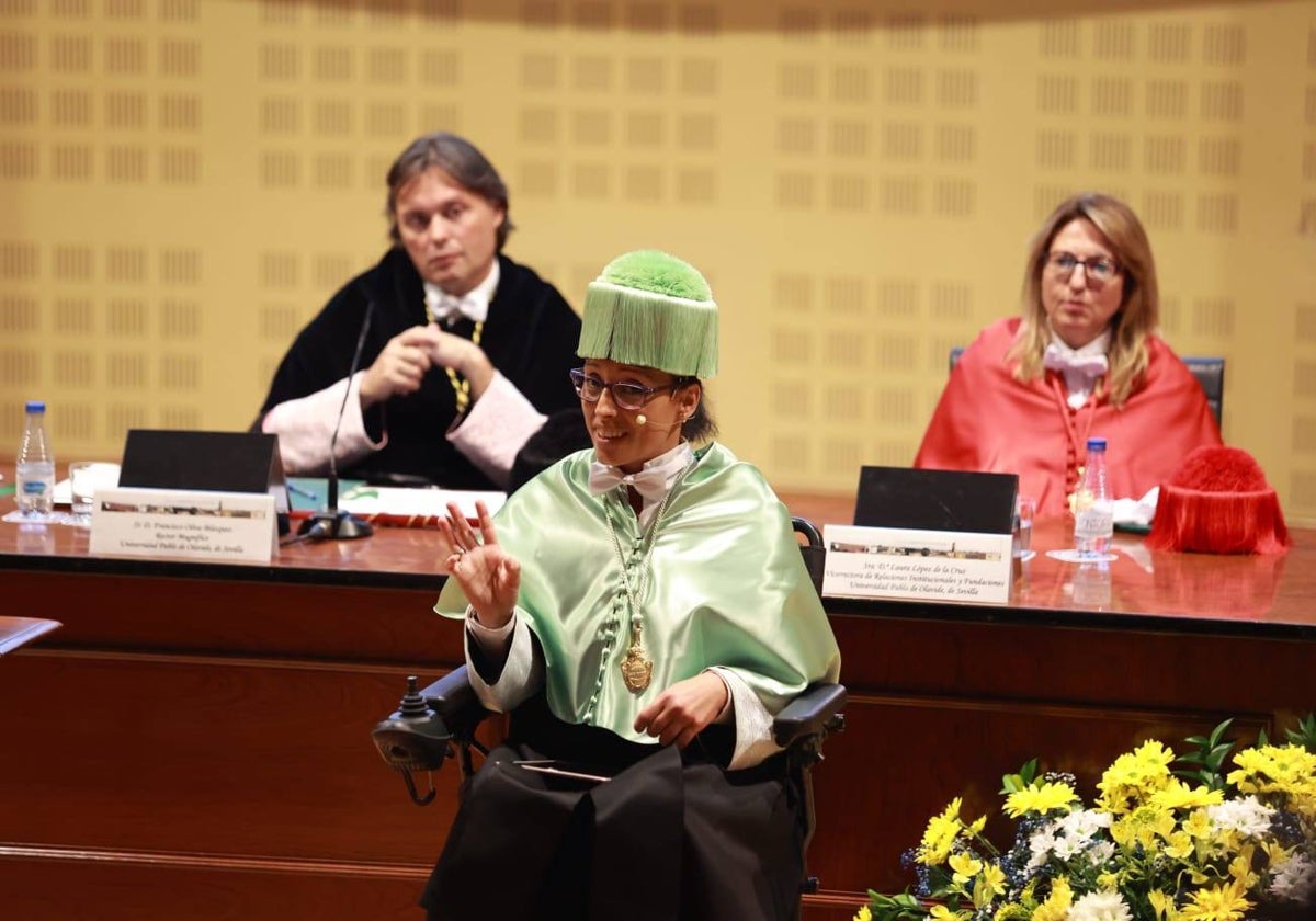 La deportista paralímpica Teresa Perales Fernández durante su investidura como Doctora Honoris Causa por la UPO