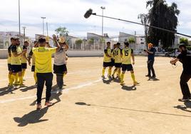 Esta noche se estrena 'Maribáñez: El peor equipo del mundo', el docu-reality sobre el club sevillano al que intenta ayudar Cristóbal Soria