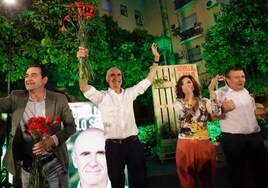 El PSOE desentierra a Franco y a ETA en la campaña de 'Sólo Sevilla' de Antonio Muñoz