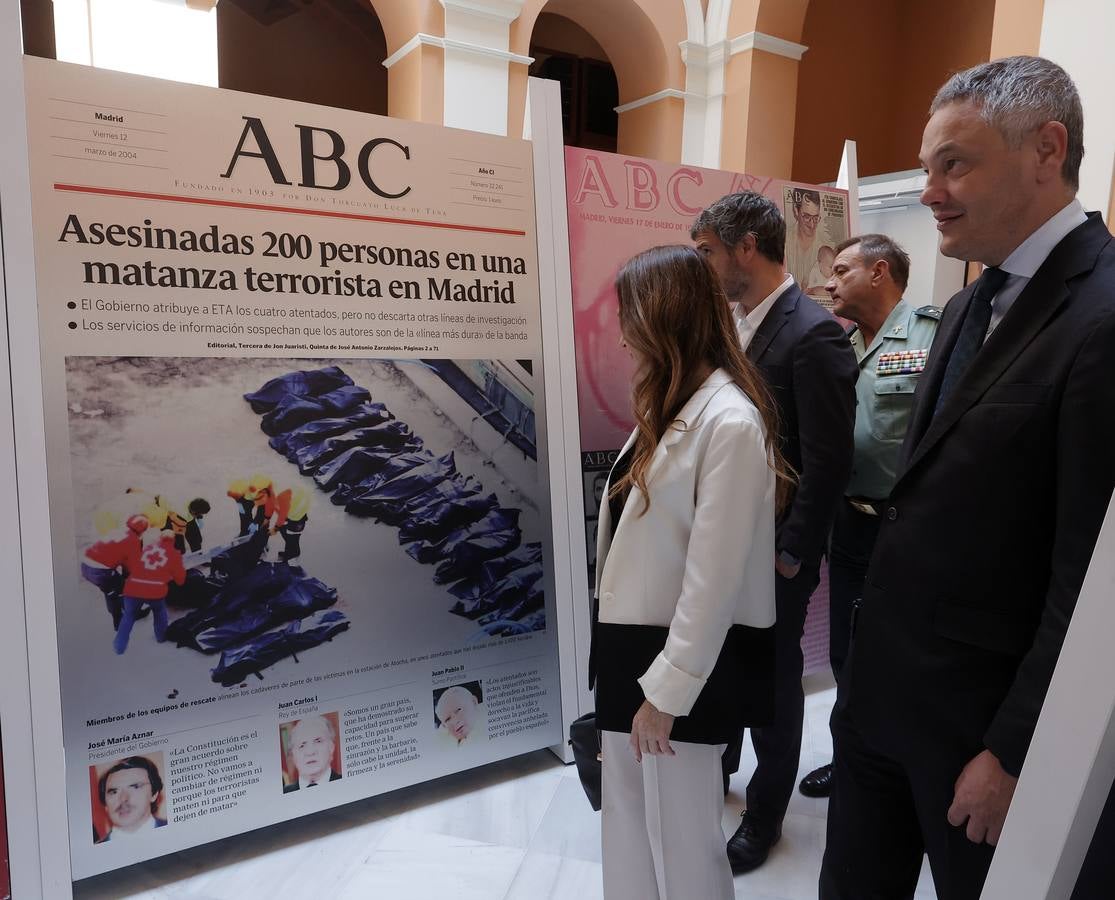 Inauguración de la muestra  'El terror a portada. 60 años del terrorismo en España a través de la prensa' en el Ayuntamiento de Sevilla