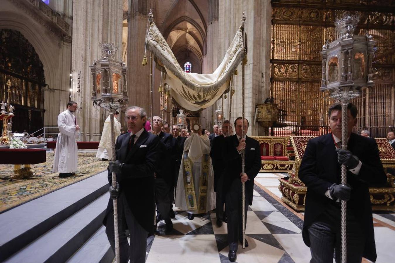 Corpus Christi Sevilla 2023: una procesión inédita por el interior de la Catedral