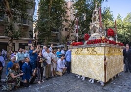 La procesión del Corpus de la Magdalena recorre Sevilla, en imágenes